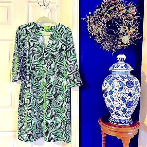 Katherine Way Dresses & Skirts - Women’s Katherine Green & Blue Way V Neck Nylon & Spandex Sheath Dress Size L